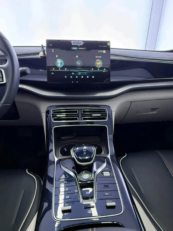 2021 Haval F7 1.5T 169HP L4 7DCT,autocango,china used car exporter,china ev exporter,chinese used car exporter,chinese used ev exporter