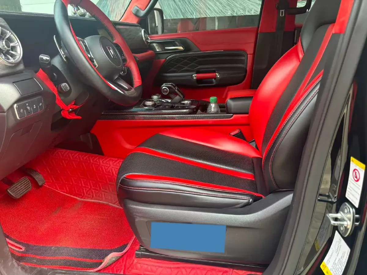 2021 Tank 300 2.0T 227HP L4 8AT,autocango,china used car exporter,china ev exporter,chinese used car exporter,chinese used ev exporter