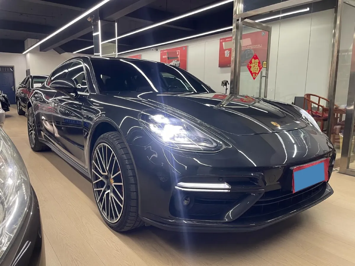2017 Porsche Panamera 3.0T 330HP V6 8DCT,autocango,china used car exporter,china ev exporter,chinese used car exporter,chinese used ev exporter