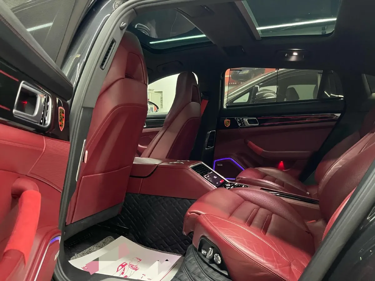 2017 Porsche Panamera 3.0T 330HP V6 8DCT,autocango,china used car exporter,china ev exporter,chinese used car exporter,chinese used ev exporter