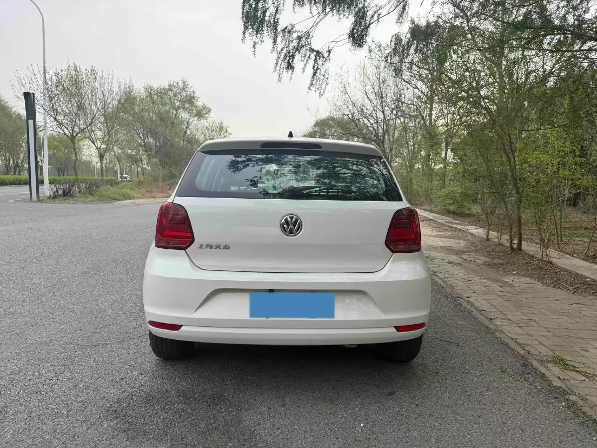 2016 Volkswagen Polo 1.4L 90HP L4 6AT,autocango,china used car exporter,china ev exporter,chinese used car exporter,chinese used ev exporter
