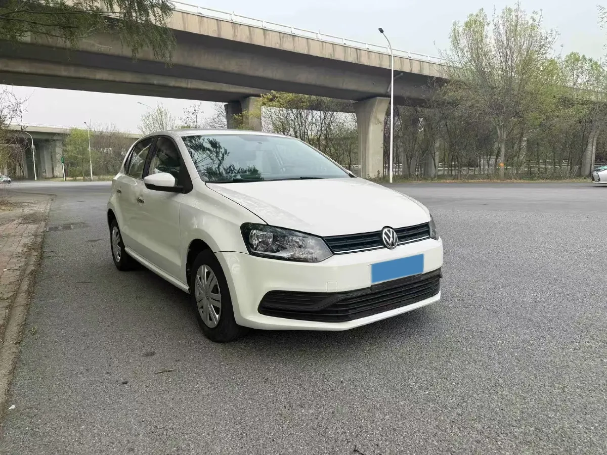 2016 Volkswagen Polo 1.4L 90HP L4 6AT,autocango,china used car exporter,china ev exporter,chinese used car exporter,chinese used ev exporter