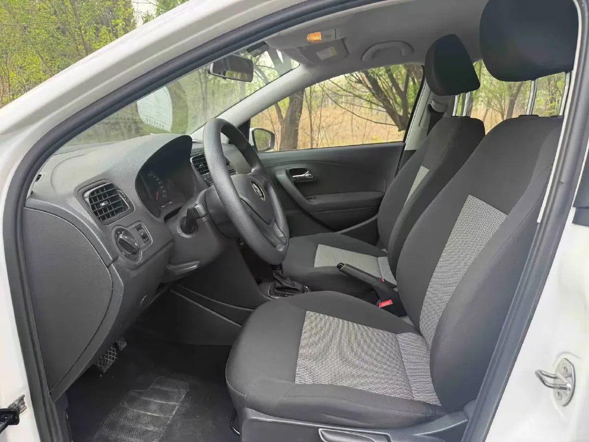 2016 Volkswagen Polo 1.4L 90HP L4 6AT,autocango,china used car exporter,china ev exporter,chinese used car exporter,chinese used ev exporter