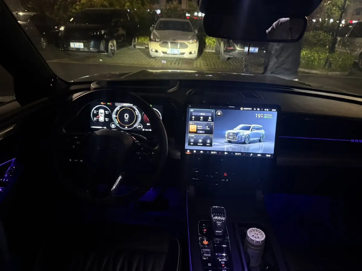 2022 GAC Trumpchi GS8 2.0T 190HP L4 E-CVT Hybrid,autocango,china used car exporter,china ev exporter,chinese used car exporter,chinese used ev exporter