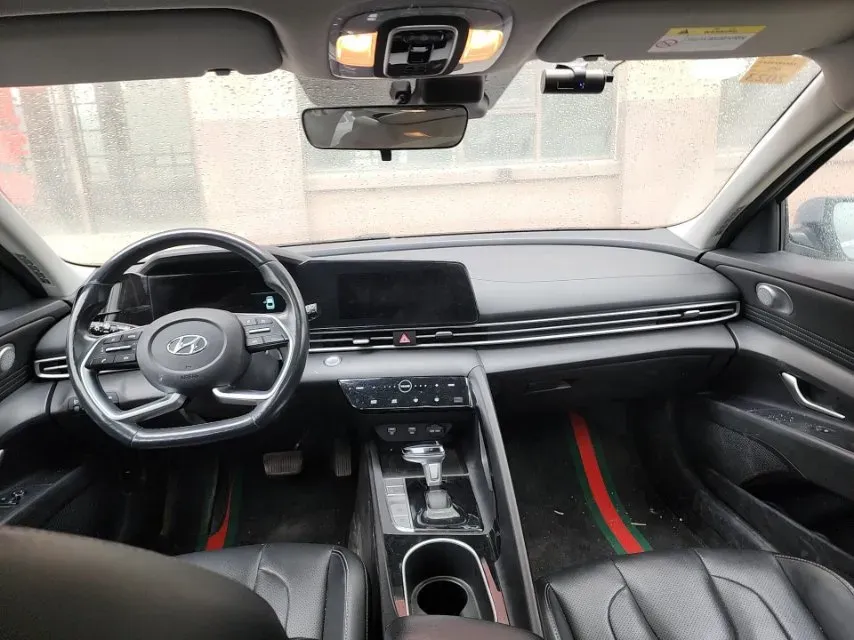 2021 Hyundai Elantra 1.5L 115HP L4 CVT,autocango,china used car exporter,china ev exporter,chinese used car exporter,chinese used ev exporter