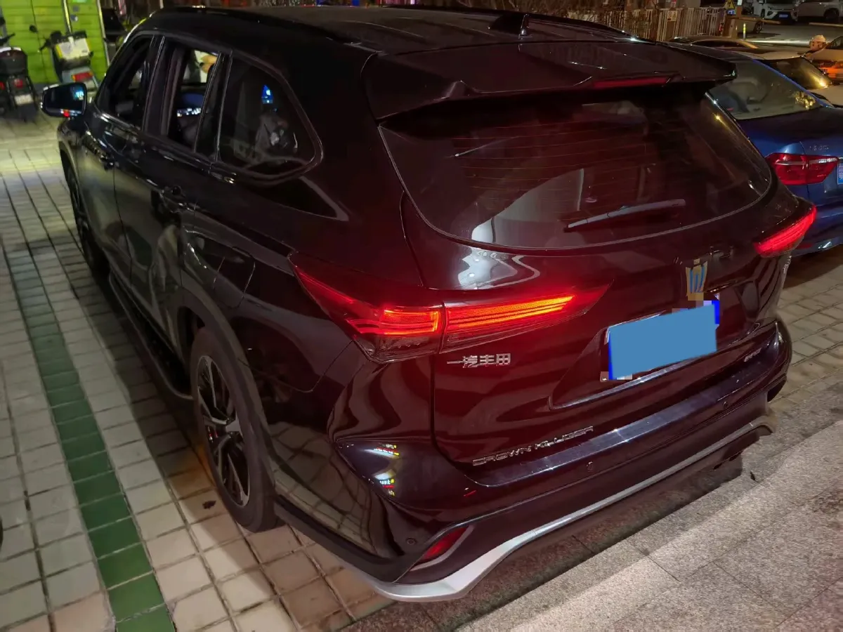 2022 Toyota Crown Kluger 2.5L 192HP L4 E-CVT Hybrid,autocango,china used car exporter,china ev exporter,chinese used car exporter,chinese used ev exporter