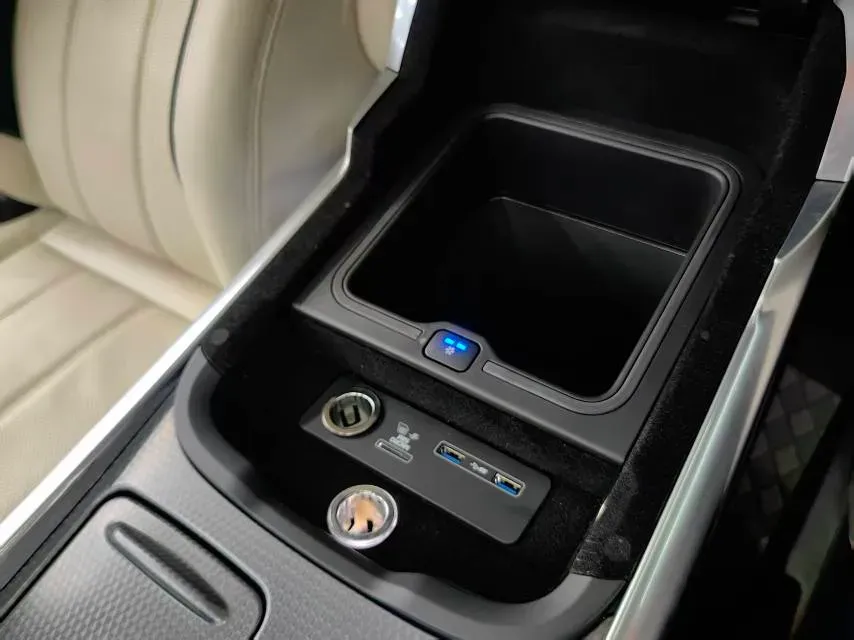 2022 Land Rover Range Rover Sport 3.0T 360HP L6 8AT,autocango,china used car exporter,china ev exporter,chinese used car exporter,chinese used ev exporter