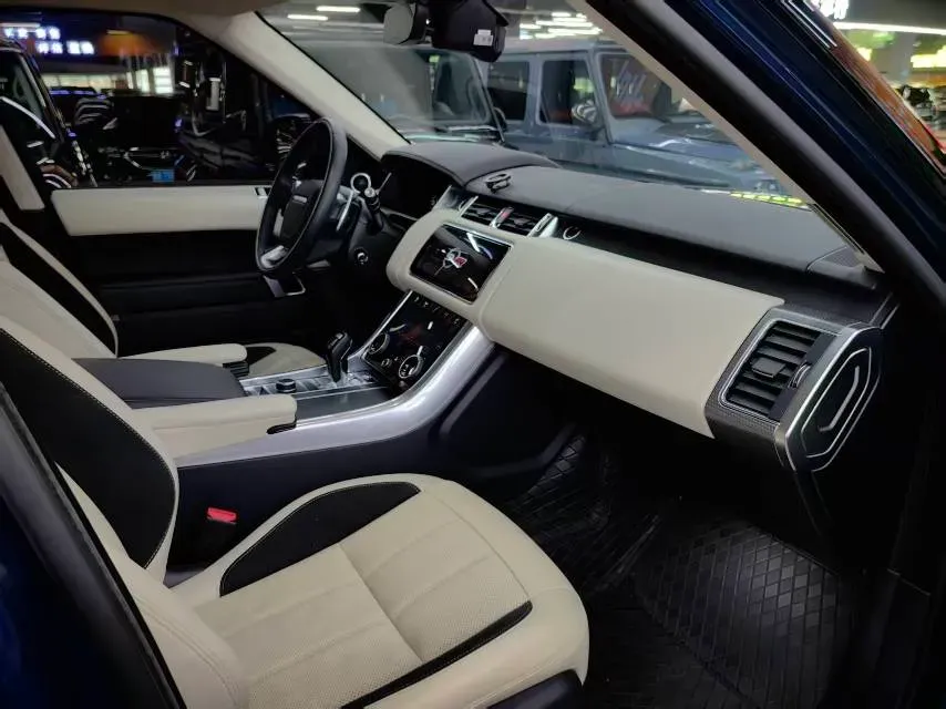 2022 Land Rover Range Rover Sport 3.0T 360HP L6 8AT,autocango,china used car exporter,china ev exporter,chinese used car exporter,chinese used ev exporter