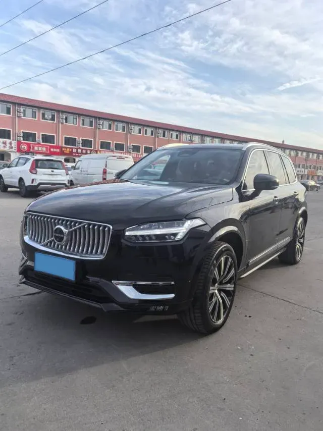 2023 Volvo XC90 2.0T 299HP L4 8AT,autocango,china used car exporter,china ev exporter,chinese used car exporter,chinese used ev exporter