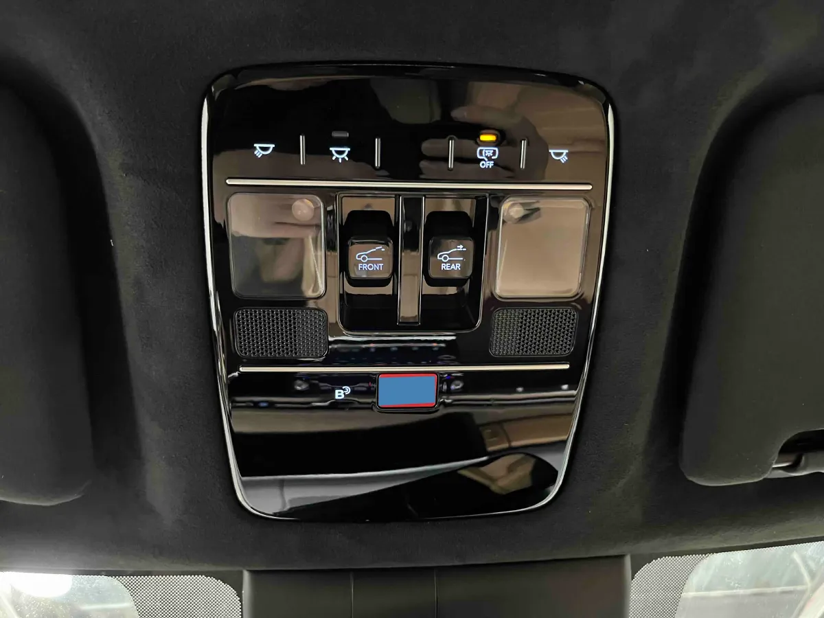 2024 Hyundai Santafe 2.0T 247HP L4 8AT,autocango,china used car exporter,china ev exporter,chinese used car exporter,chinese used ev exporter