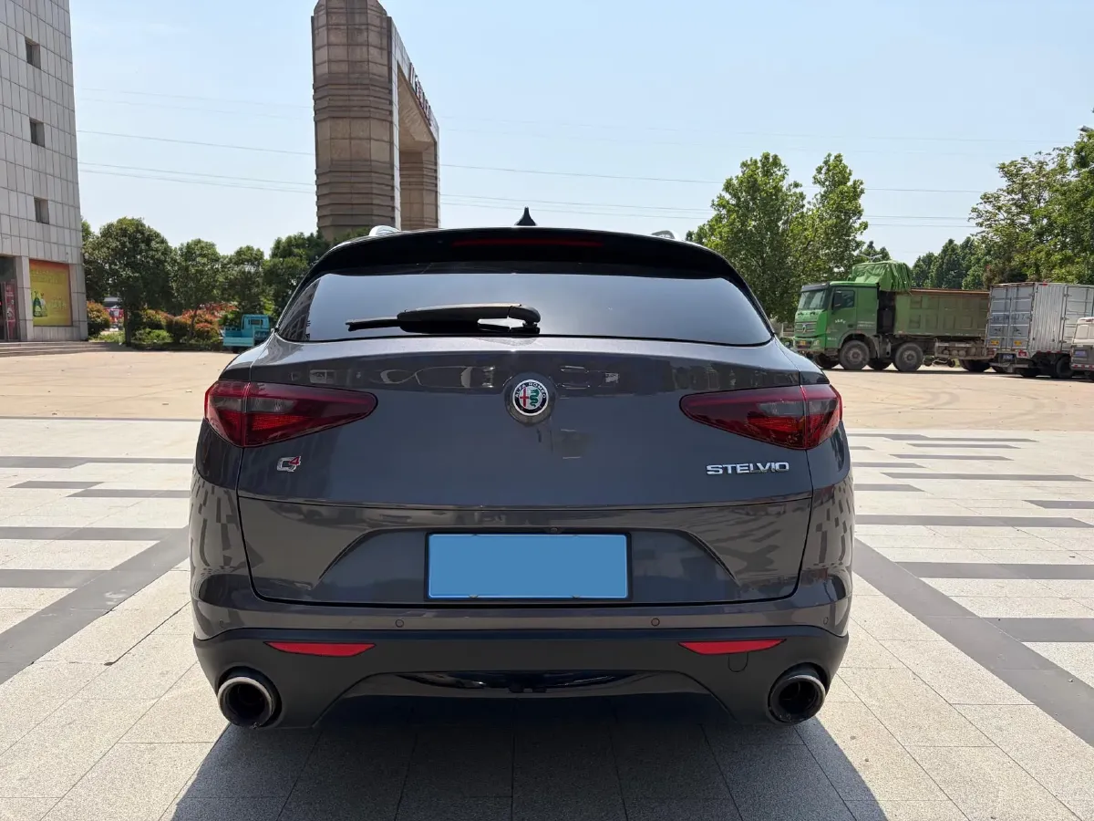 2017 Lexus NX 2.0T 238HP L4 6AT,autocango,china used car exporter,china ev exporter,chinese used car exporter,chinese used ev exporter