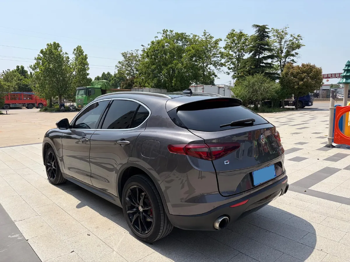 2017 Lexus NX 2.0T 238HP L4 6AT,autocango,china used car exporter,china ev exporter,chinese used car exporter,chinese used ev exporter