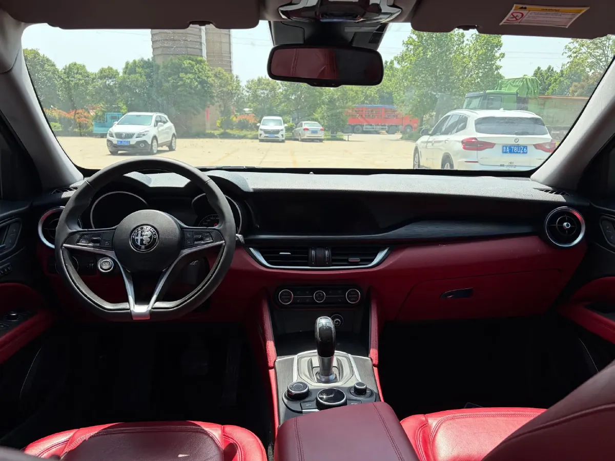 2017 Lexus NX 2.0T 238HP L4 6AT,autocango,china used car exporter,china ev exporter,chinese used car exporter,chinese used ev exporter