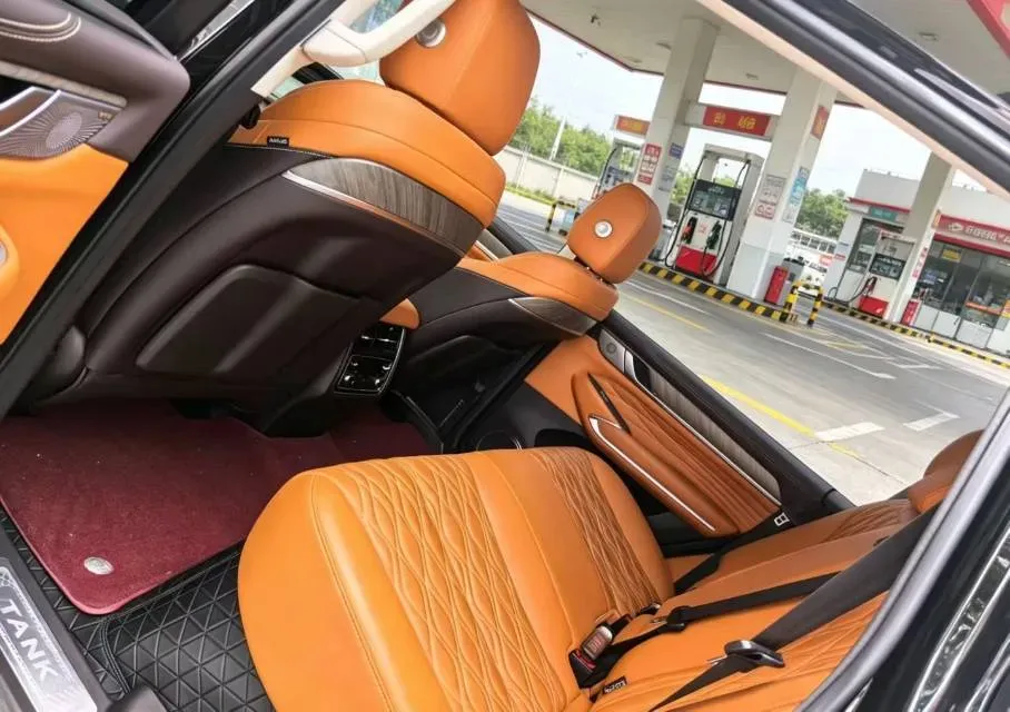 2023 Tank 500 2.0T 252HP L4 9AT PHEV 37.1KWH,autocango,china used car exporter,china ev exporter,chinese used car exporter,chinese used ev exporter