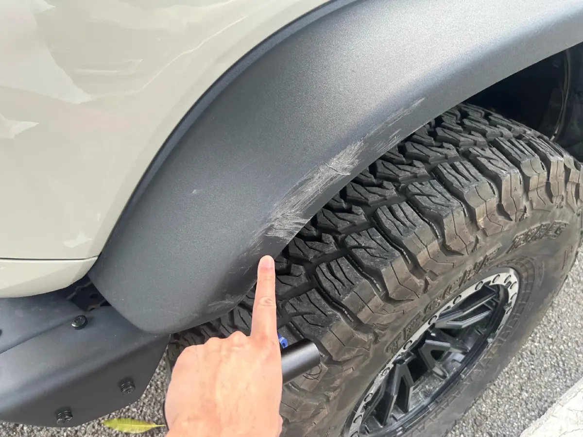 2024 Ford Bronco 2.3T 275HP L4 10AT,autocango,china used car exporter,china ev exporter,chinese used car exporter,chinese used ev exporter