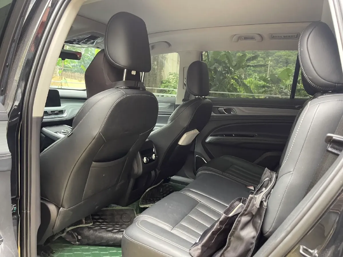 2021 Ford Equator 2.0T 224HP L4 6DCT,autocango,china used car exporter,china ev exporter,chinese used car exporter,chinese used ev exporter