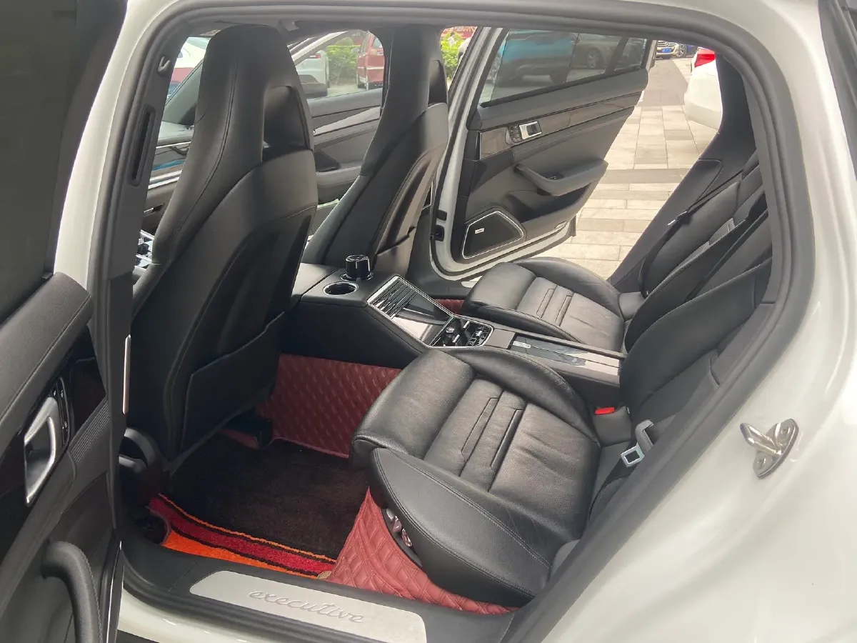 2018 Lincoln Navigator 3.5T 415HP V6 10AT,autocango,china used car exporter,china ev exporter,chinese used car exporter,chinese used ev exporter