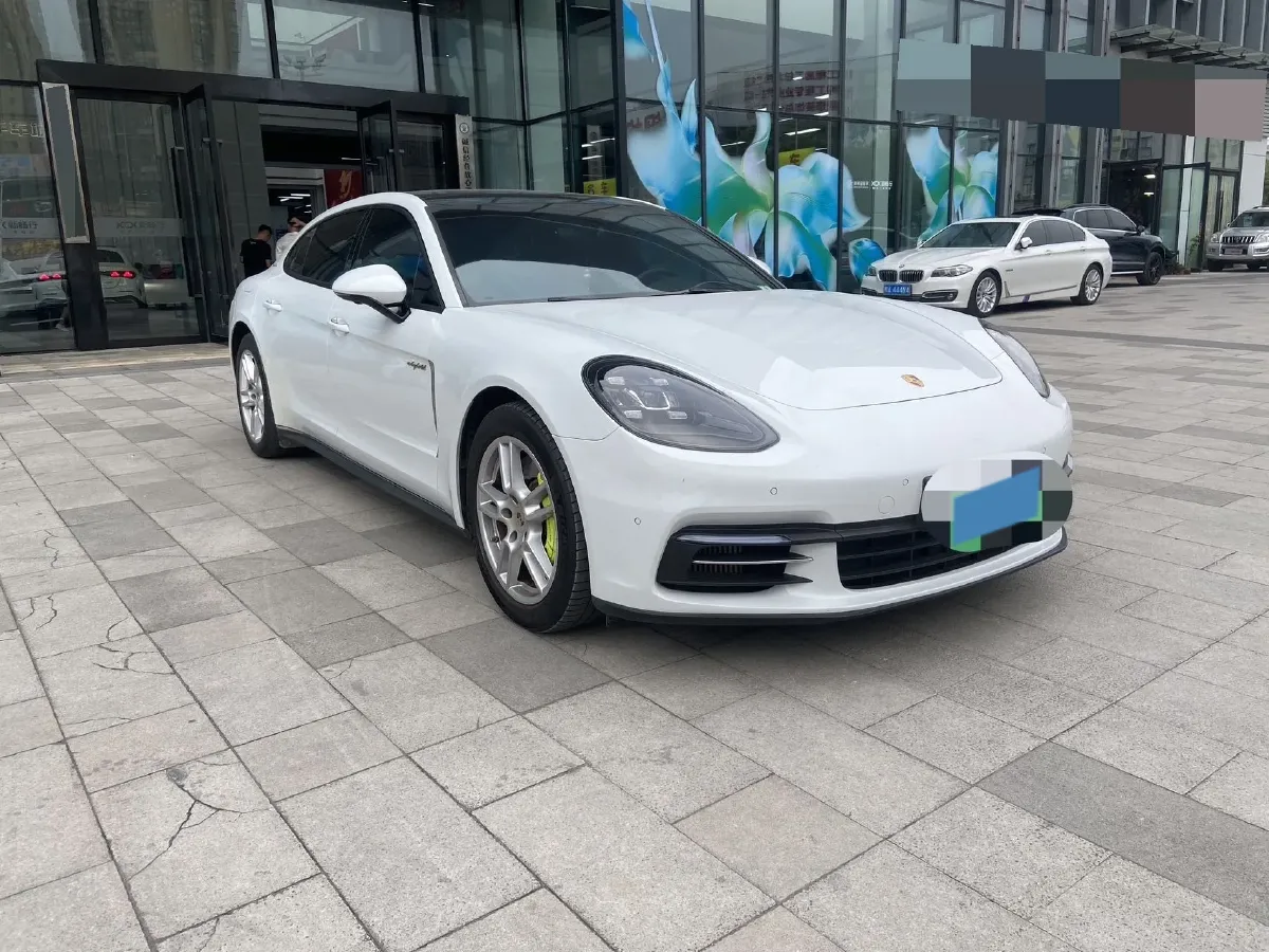 2018 Lincoln Navigator 3.5T 415HP V6 10AT,autocango,china used car exporter,china ev exporter,chinese used car exporter,chinese used ev exporter