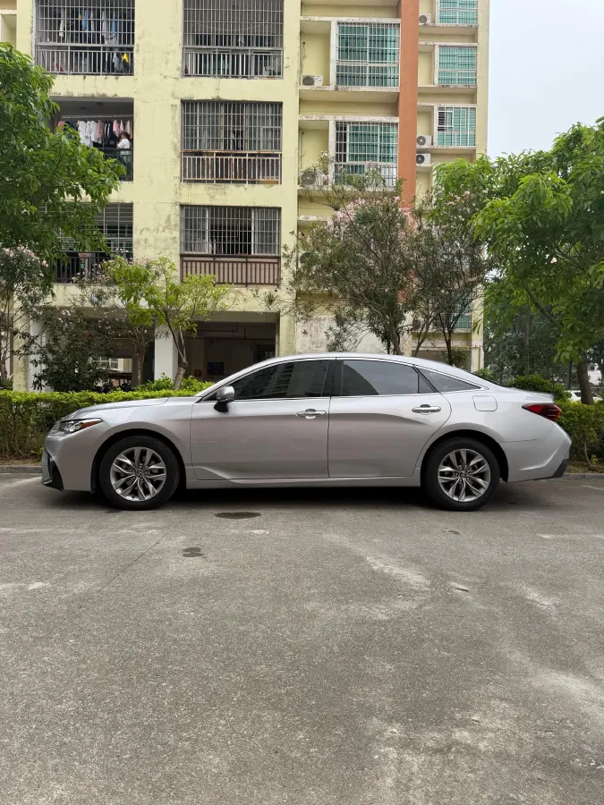 2019 Toyota Avalon 2.0L 178HP L4 CVT,autocango,china used car exporter,china ev exporter,chinese used car exporter,chinese used ev exporter