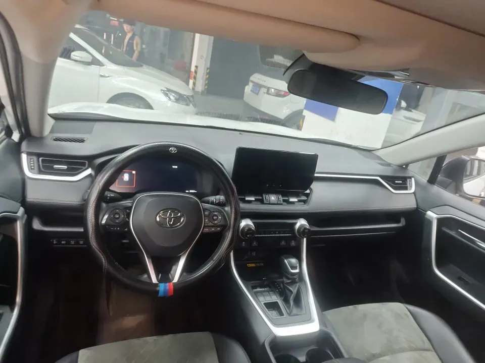 2023 Toyota RAV4 2.0L 171HP L4 CVT,autocango,china used car exporter,china ev exporter,chinese used car exporter,chinese used ev exporter
