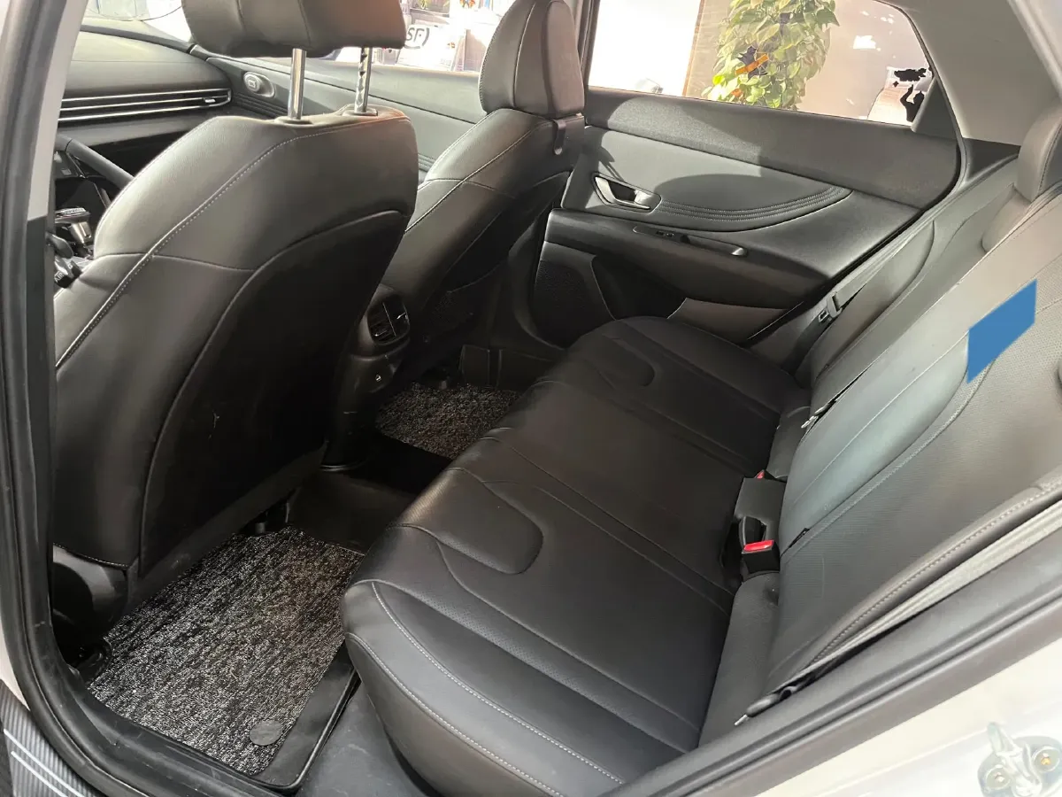 2022 Hyundai Elantra 1.5L 115HP L4 CVT,autocango,china used car exporter,china ev exporter,chinese used car exporter,chinese used ev exporter