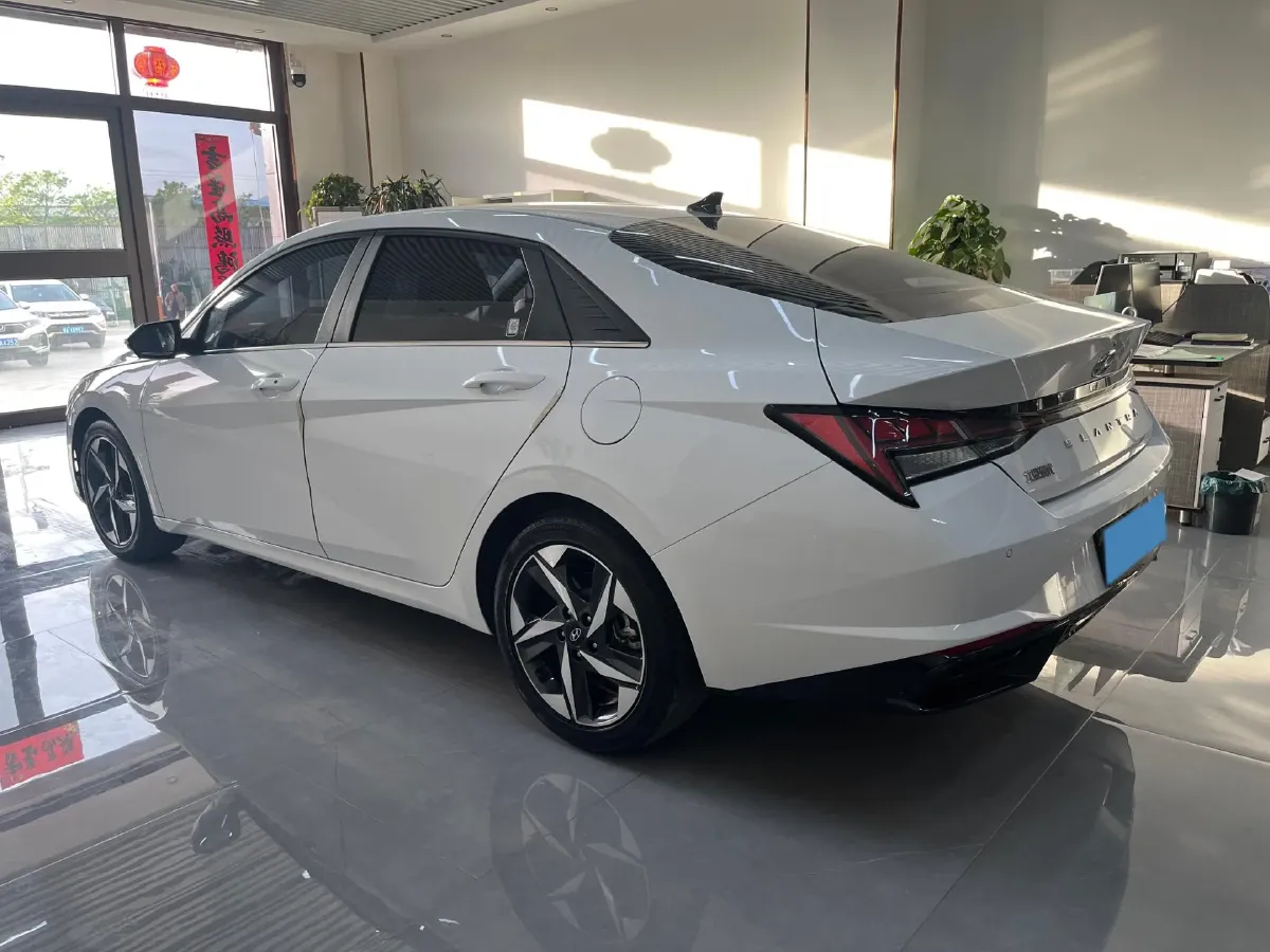 2022 Hyundai Elantra 1.5L 115HP L4 CVT,autocango,china used car exporter,china ev exporter,chinese used car exporter,chinese used ev exporter