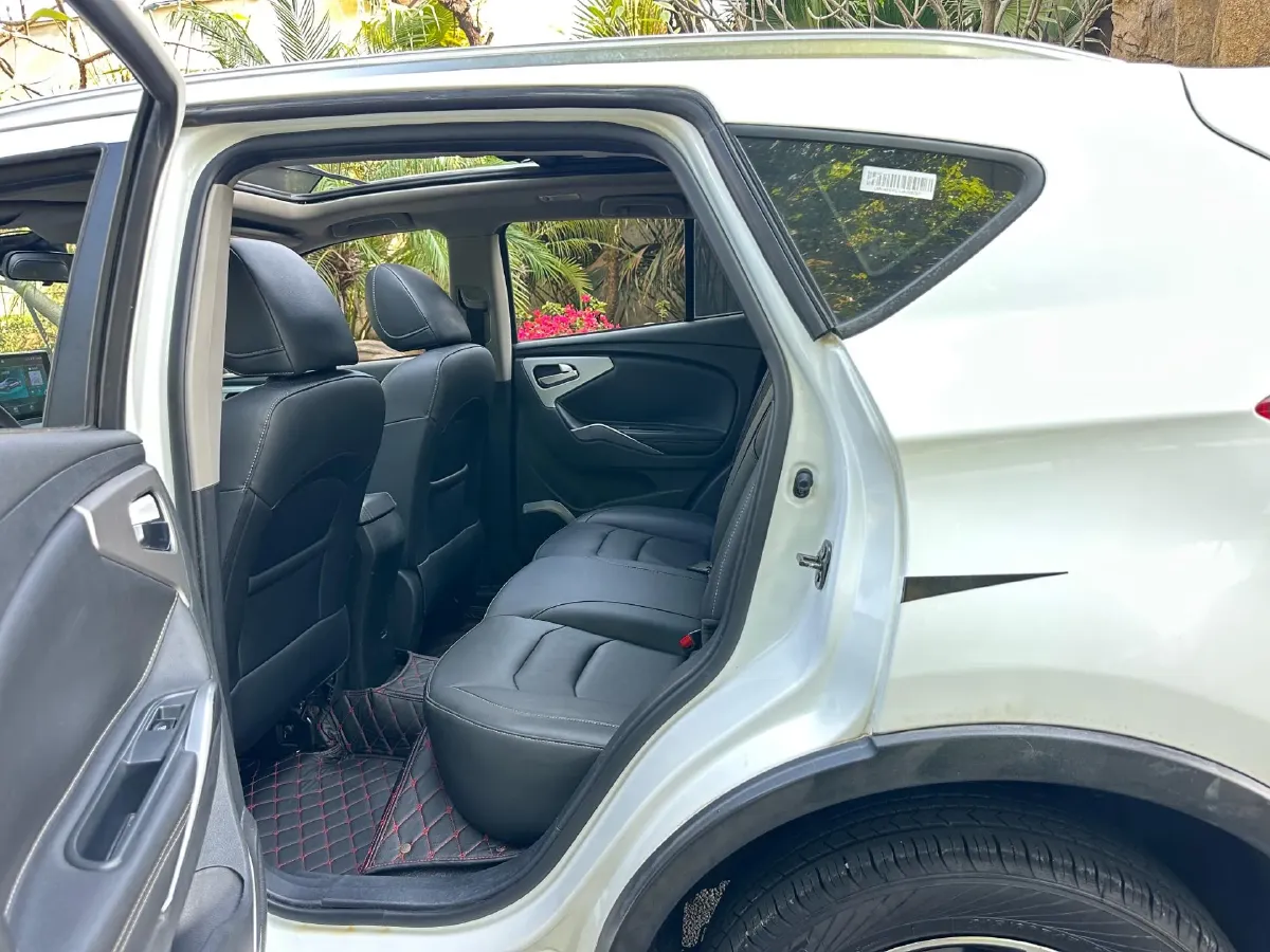 2019 HaiMa S5 1.5T 163HP L4 CVT,autocango,china used car exporter,china ev exporter,chinese used car exporter,chinese used ev exporter