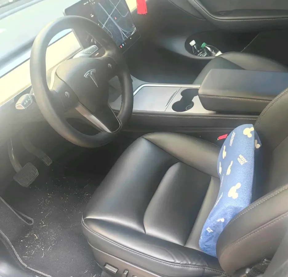 2022 Tesla Model Y BEV 60KWH,autocango,china used car exporter,china ev exporter,chinese used car exporter,chinese used ev exporter