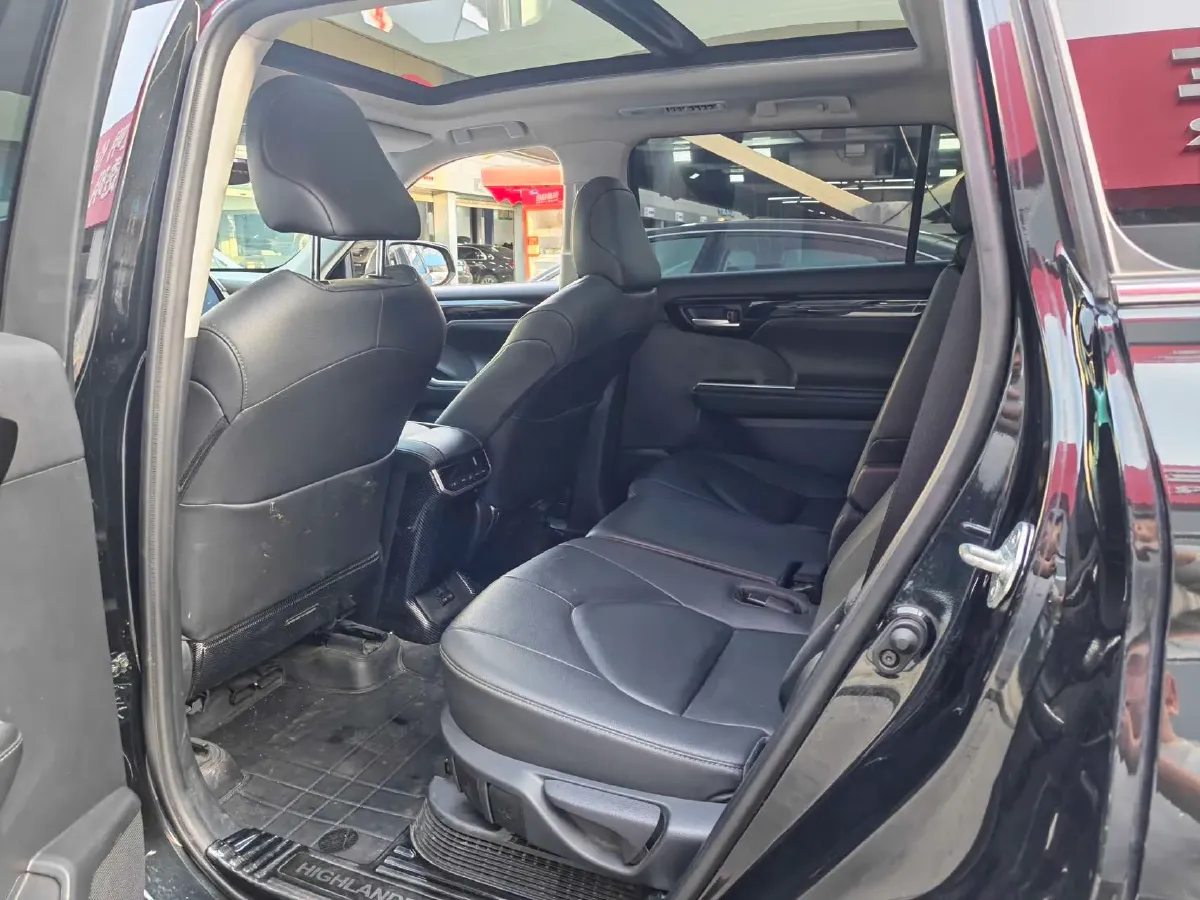 2023 Toyota Highlander 2.5L 189HP L4 E-CVT Hybrid,autocango,china used car exporter,china ev exporter,chinese used car exporter,chinese used ev exporter