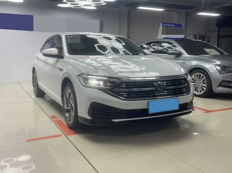 2023 Volkswagen Sagitar 1.5T 160HP L4 7DCT,autocango,china used car exporter,china ev exporter,chinese used car exporter,chinese used ev exporter