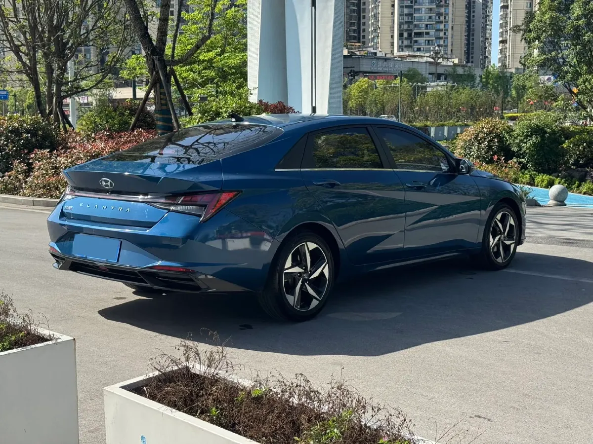 2021 Hyundai Elantra 1.5L 115HP L4 CVT,autocango,china used car exporter,china ev exporter,chinese used car exporter,chinese used ev exporter