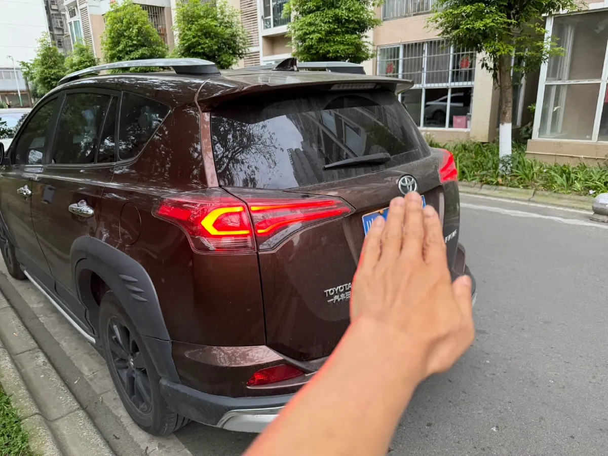 2019 Toyota RAV4 2.0L 151HP L4 CVT,autocango,china used car exporter,china ev exporter,chinese used car exporter,chinese used ev exporter