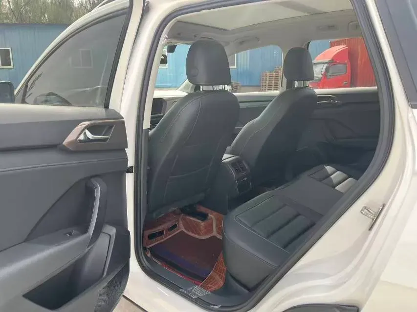 2021 Volkswagen Tharu 1.4T 150HP L4 7DCT,autocango,china used car exporter,china ev exporter,chinese used car exporter,chinese used ev exporter