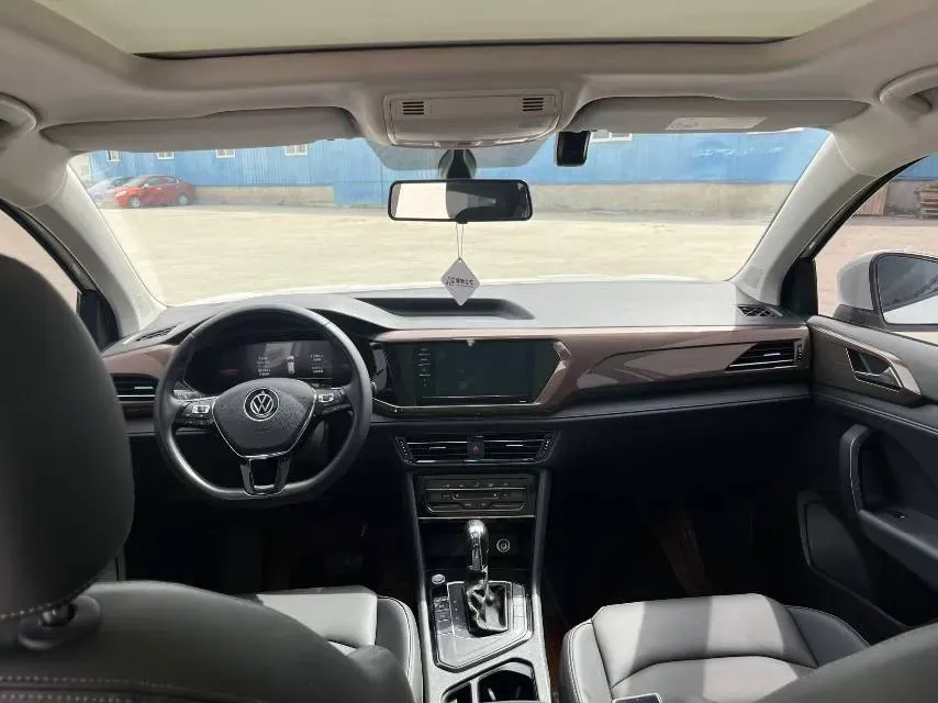 2021 Volkswagen Tharu 1.4T 150HP L4 7DCT,autocango,china used car exporter,china ev exporter,chinese used car exporter,chinese used ev exporter