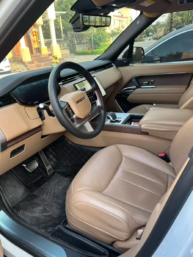 2024 Land Rover Range Rover 3.0T 360HP L6 8AT,autocango,china used car exporter,china ev exporter,chinese used car exporter,chinese used ev exporter