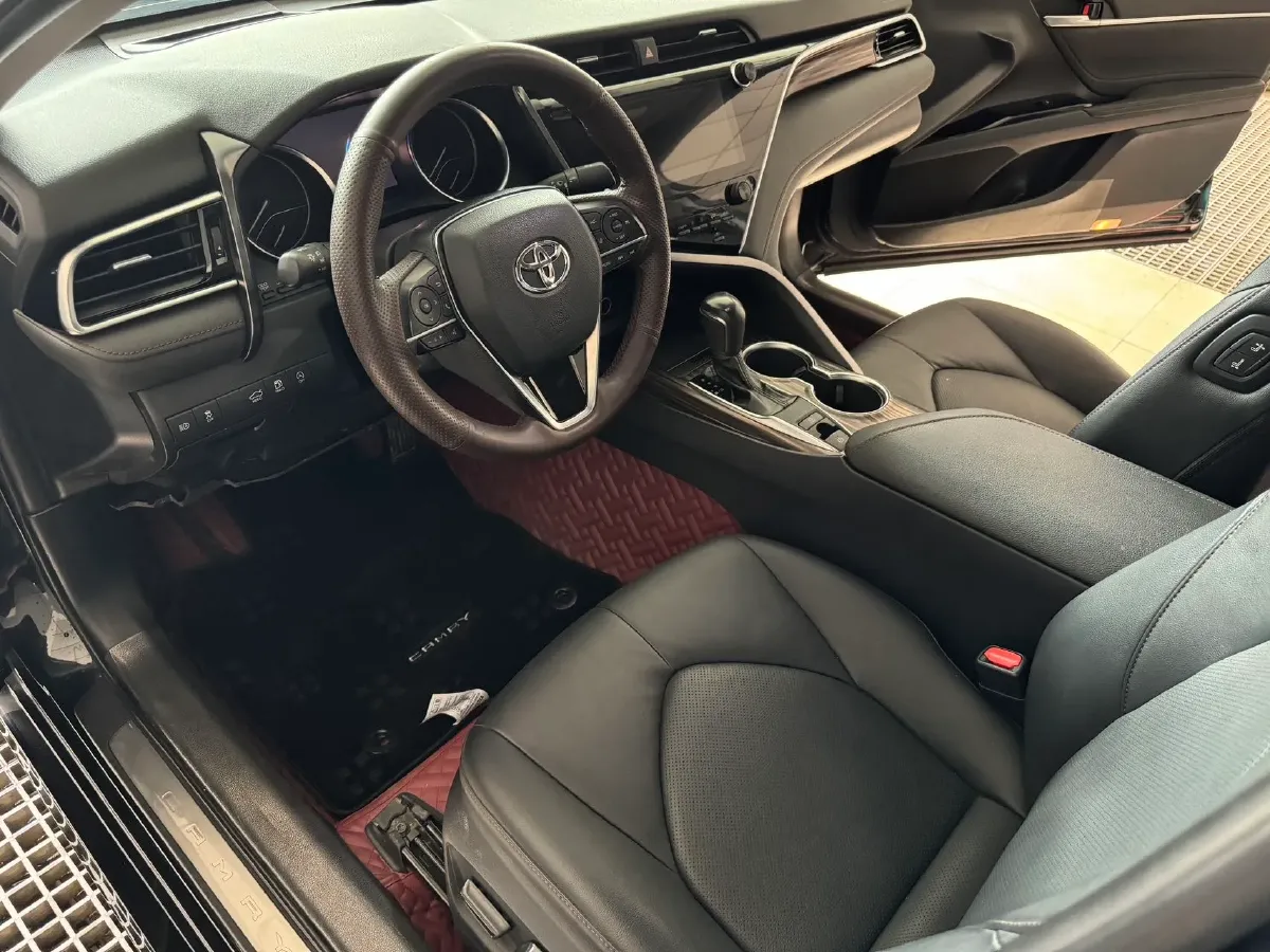 2019 Toyota Camry 2.0L 178HP L4 CVT,autocango,china used car exporter,china ev exporter,chinese used car exporter,chinese used ev exporter