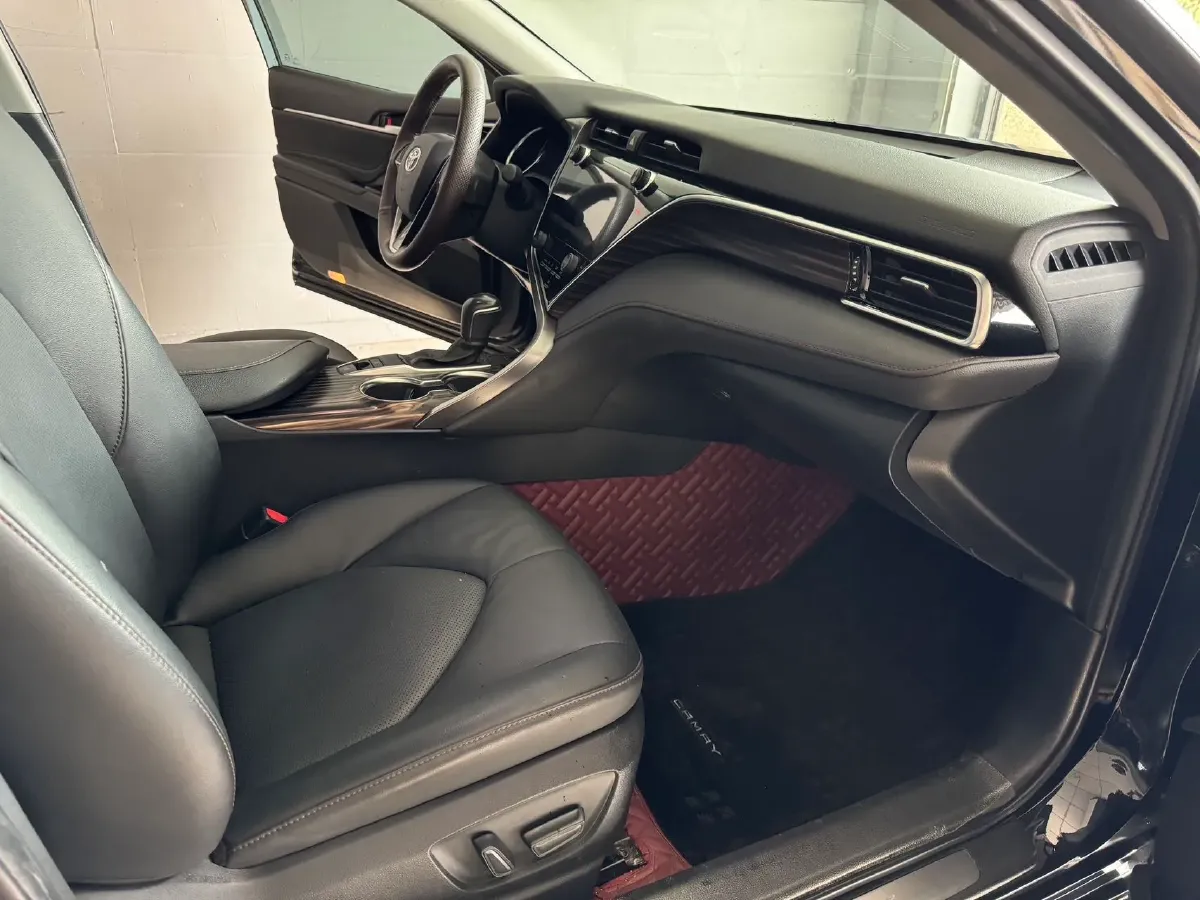 2019 Toyota Camry 2.0L 178HP L4 CVT,autocango,china used car exporter,china ev exporter,chinese used car exporter,chinese used ev exporter