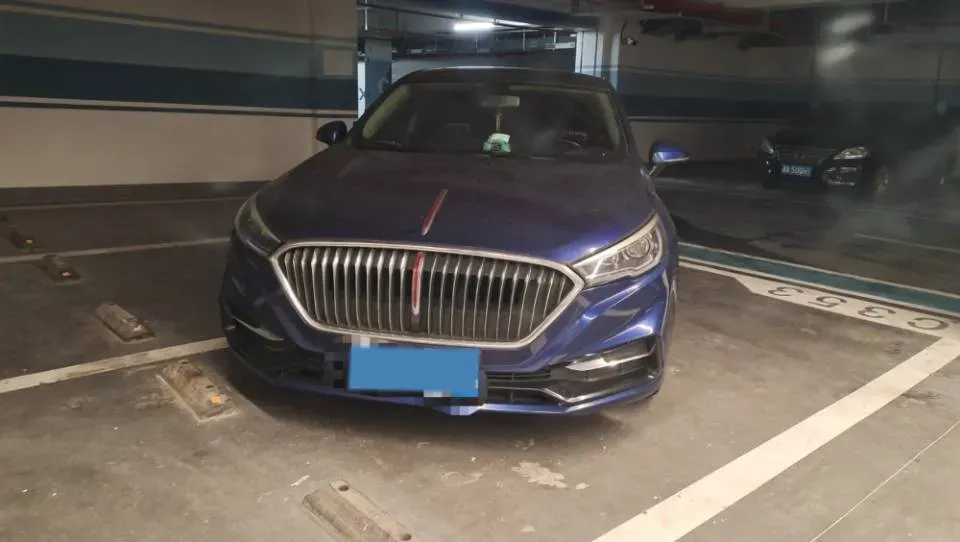 2020 HongQi H5 1.5T 169HP L4 7DCT,autocango,china used car exporter,china ev exporter,chinese used car exporter,chinese used ev exporter