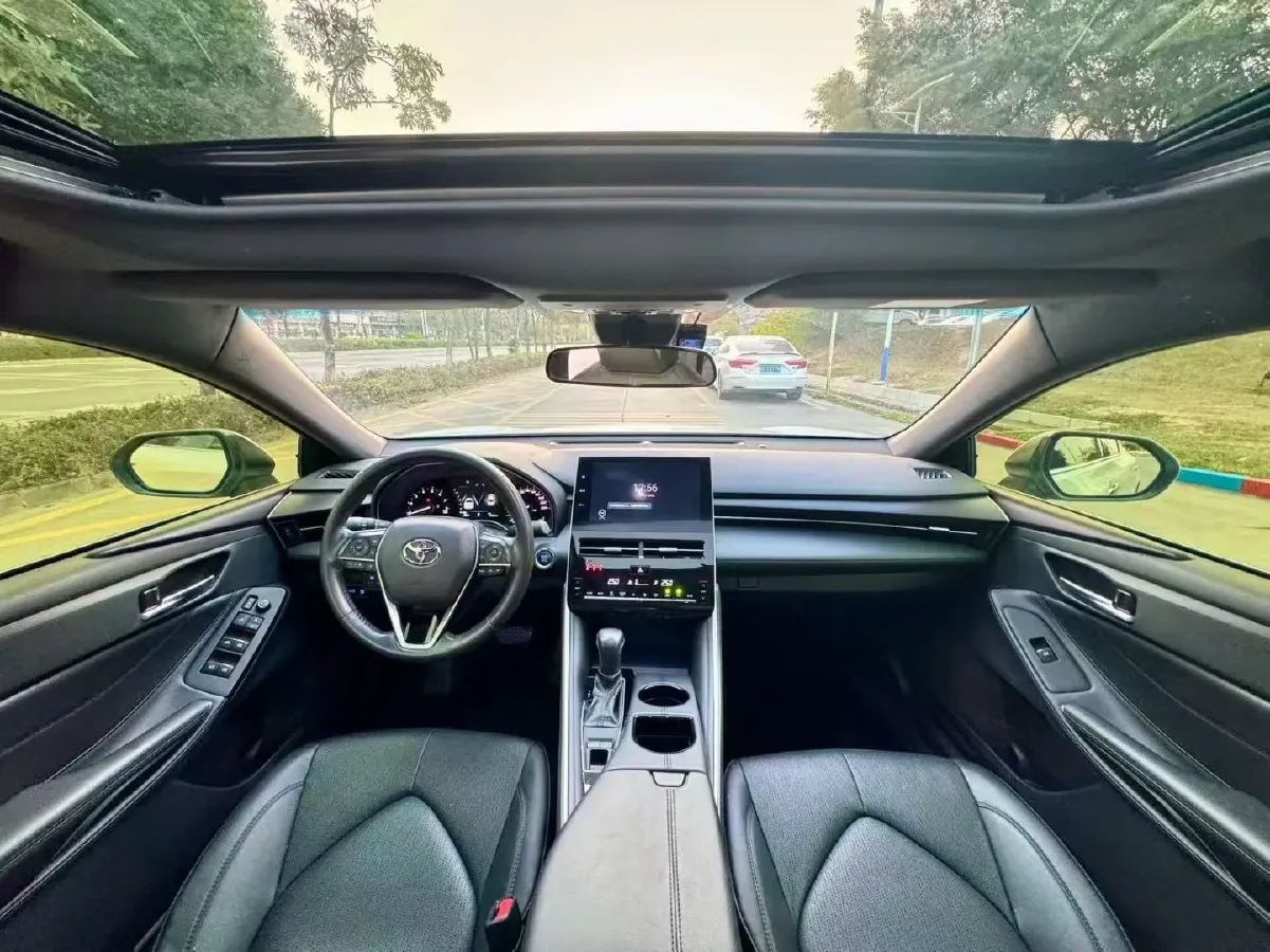 2023 Toyota Avalon 2.0L 177HP L4 CVT,autocango,china used car exporter,china ev exporter,chinese used car exporter,chinese used ev exporter