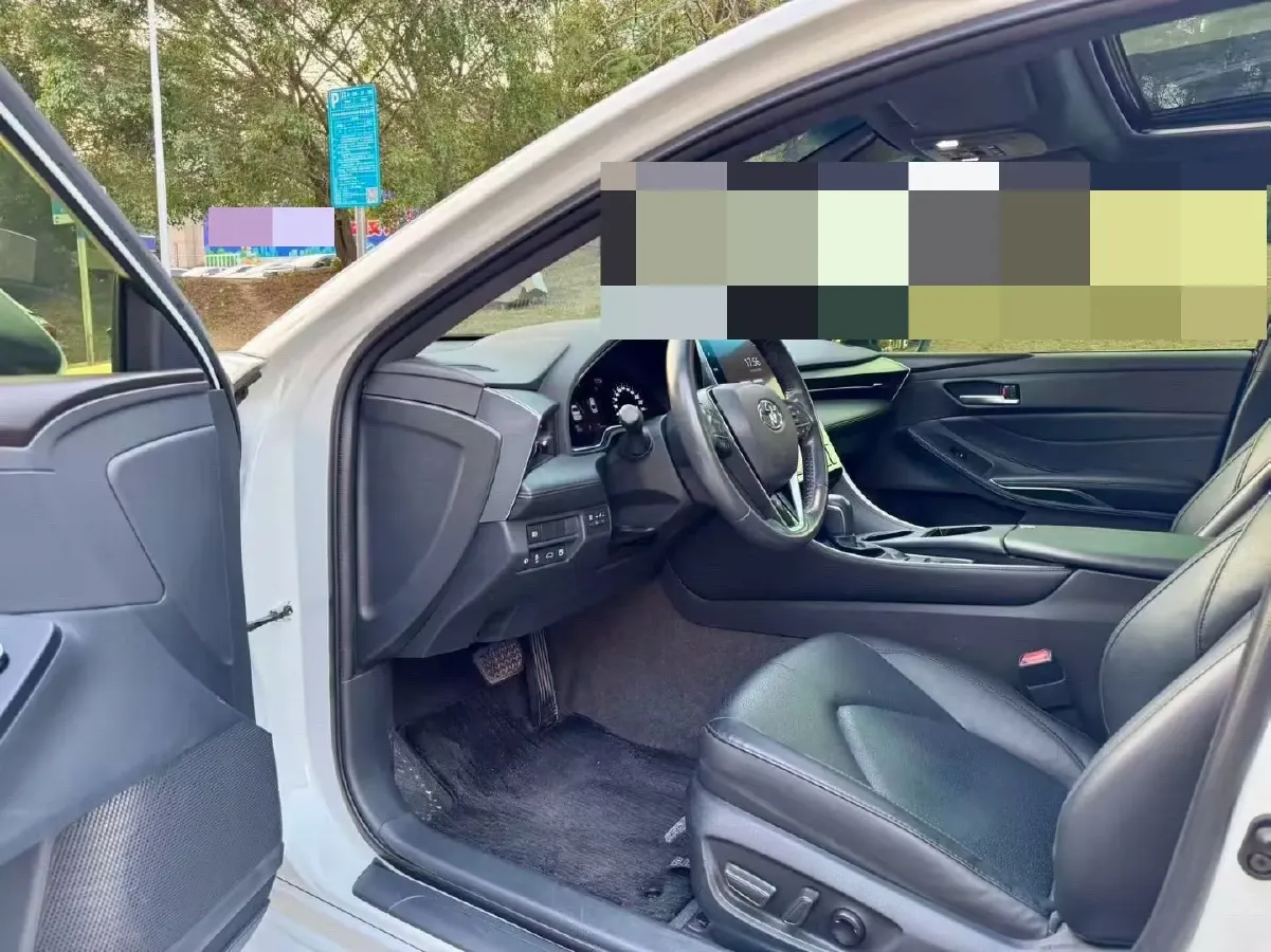 2023 Toyota Avalon 2.0L 177HP L4 CVT,autocango,china used car exporter,china ev exporter,chinese used car exporter,chinese used ev exporter