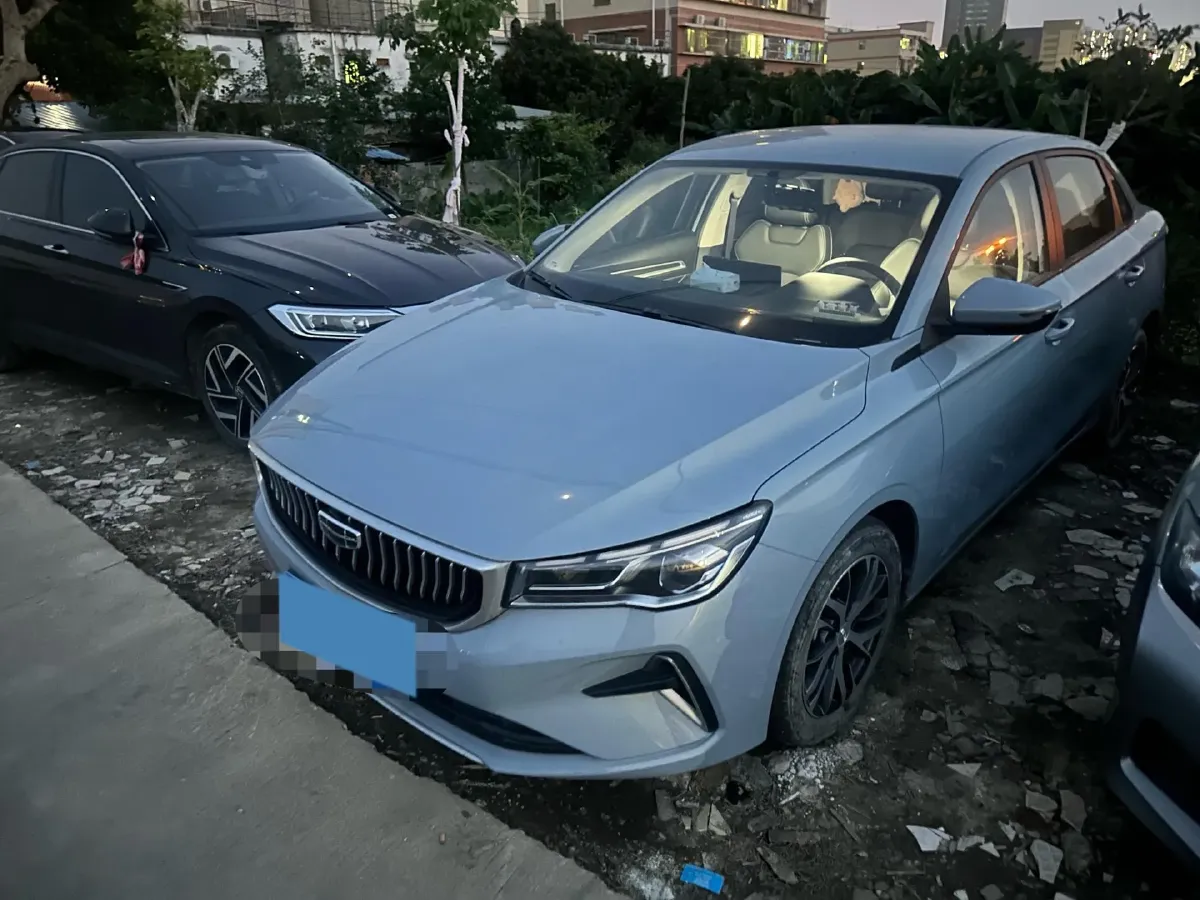 2023 Geely Emgrand 1.5L 127HP L4 5MT,autocango,china used car exporter,china ev exporter,chinese used car exporter,chinese used ev exporter