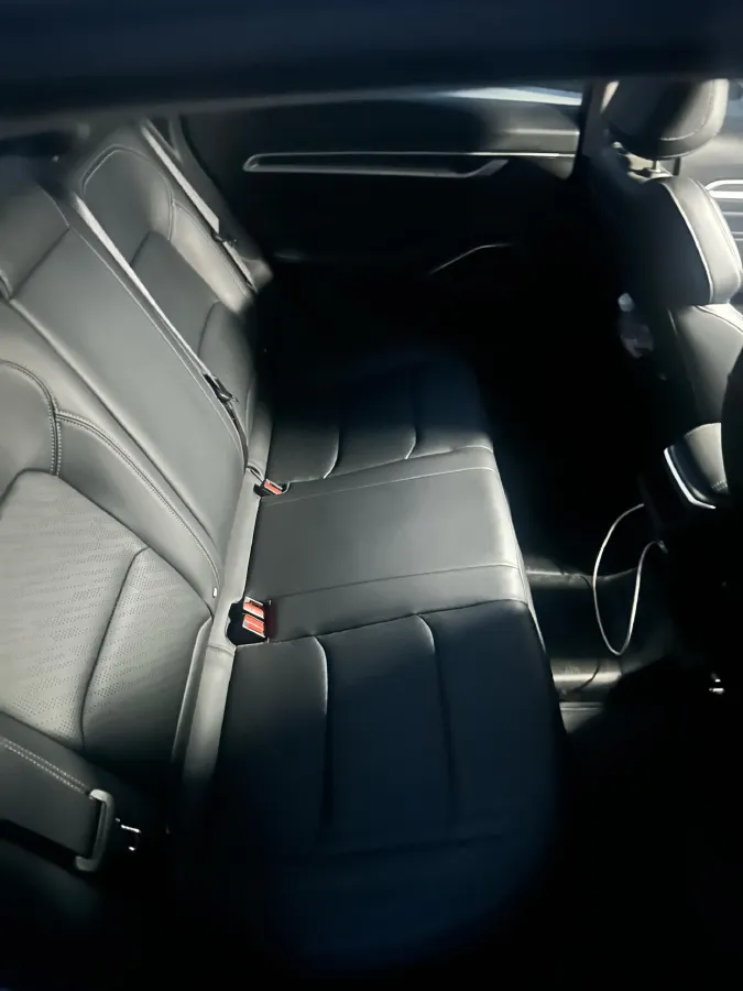 2023 Geely Emgrand 1.5L 127HP L4 5MT,autocango,china used car exporter,china ev exporter,chinese used car exporter,chinese used ev exporter