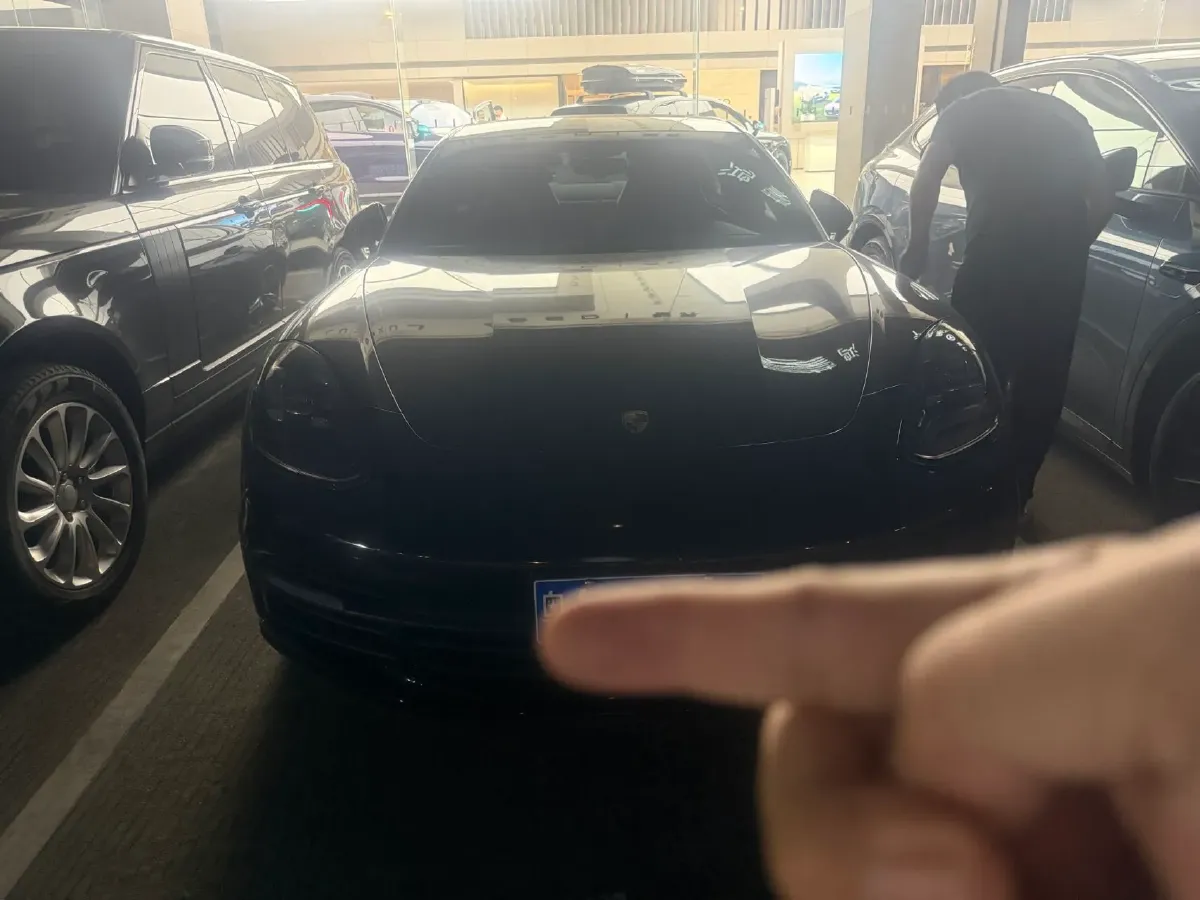 2019 Porsche Panamera 2.9T 330HP V6 8DCT,autocango,china used car exporter,china ev exporter,chinese used car exporter,chinese used ev exporter