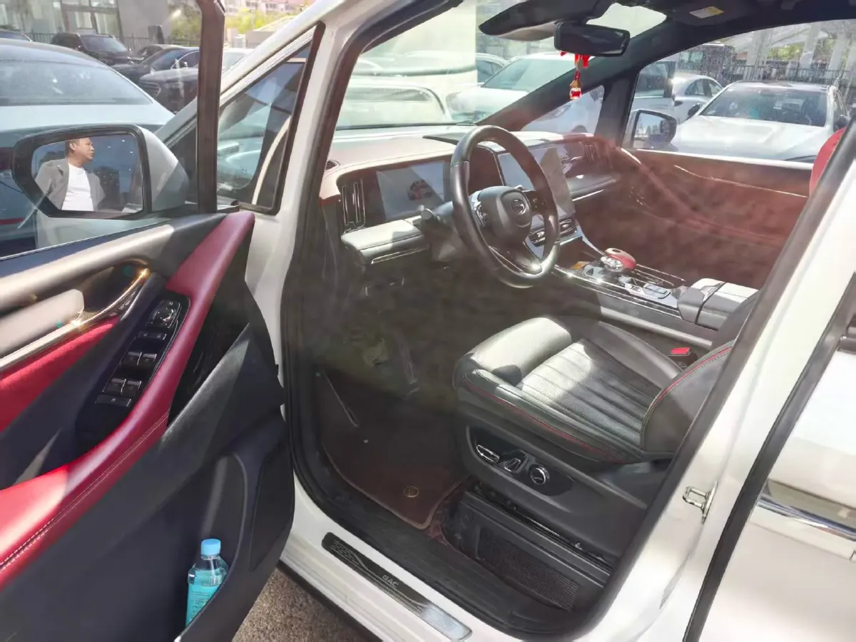 2023 GAC Trumpchi M8 2.0T 252HP L4 8AT,autocango,china used car exporter,china ev exporter,chinese used car exporter,chinese used ev exporter