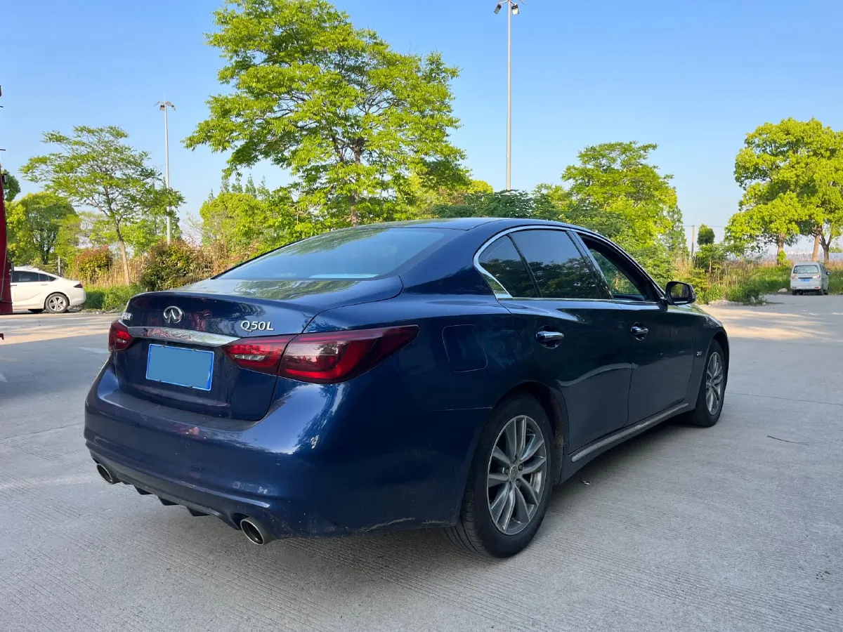 2018 MAXUS G10 2.0T 224HP L4 6AT,autocango,china used car exporter,china ev exporter,chinese used car exporter,chinese used ev exporter