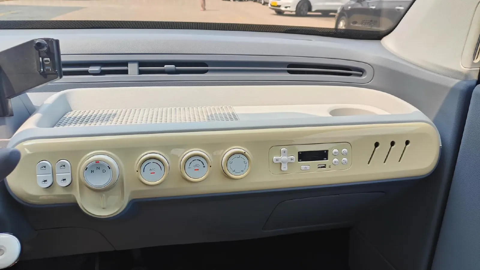 2025 Bestune Pony BEV 18.11KWH,autocango,china used car exporter,china ev exporter,chinese used car exporter,chinese used ev exporter