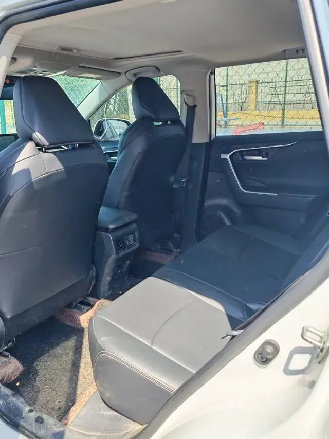 2023 Toyota Wildlander 2.0L 171HP L4 CVT,autocango,china used car exporter,china ev exporter,chinese used car exporter,chinese used ev exporter