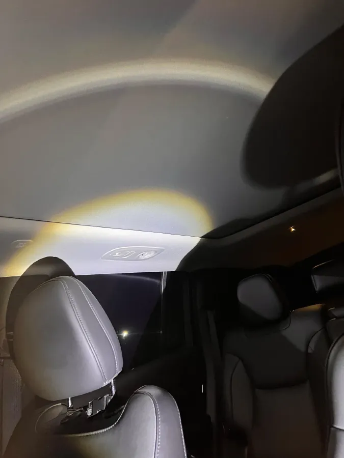 2018 Jeep Grand Commander 2.0T 265HP L4 9AT,autocango,china used car exporter,china ev exporter,chinese used car exporter,chinese used ev exporter