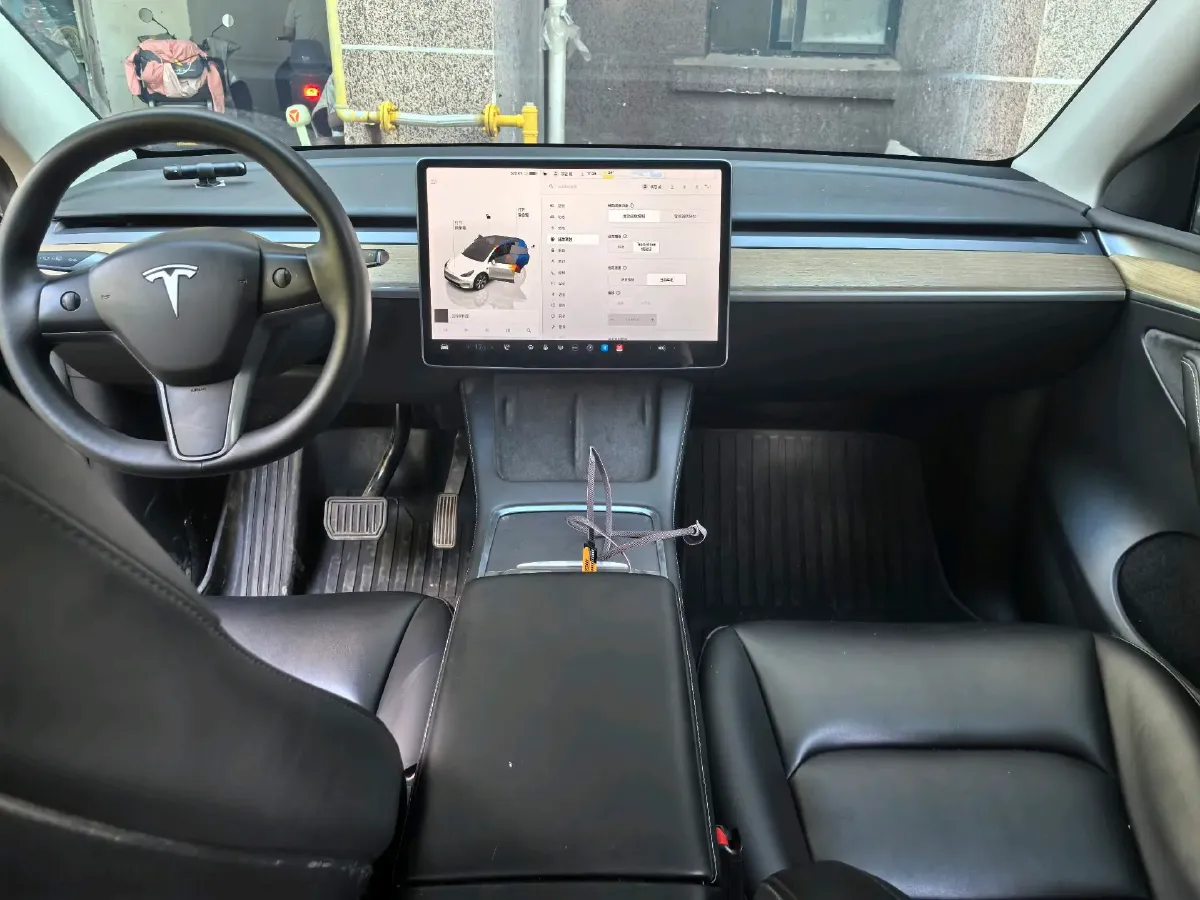 2022 Tesla Model Y BEV 60KWH,autocango,china used car exporter,china ev exporter,chinese used car exporter,chinese used ev exporter