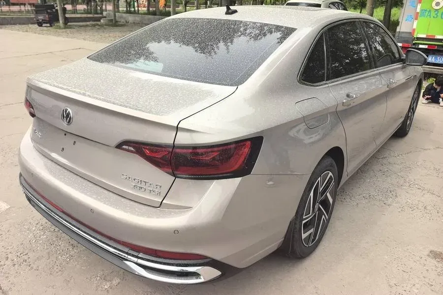 2023 Volkswagen Sagitar 1.4T 150HP L4 7DCT,autocango,china used car exporter,china ev exporter,chinese used car exporter,chinese used ev exporter
